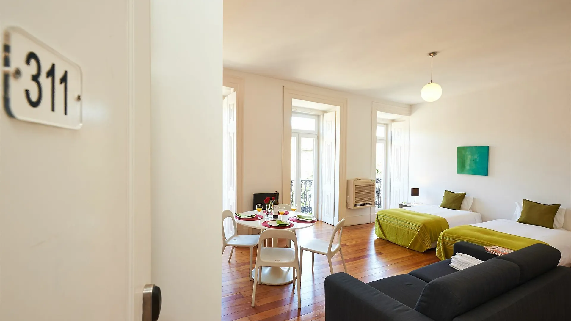 Hello Lisbon Conde Barao Apartments