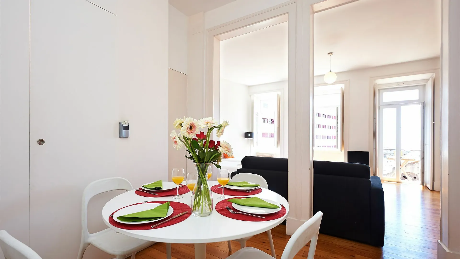 Hello Lisbon Conde Barao Apartments 0*,  Portugalia